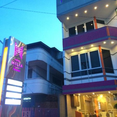 Hotel D' Calia Tarakan Extérieur photo